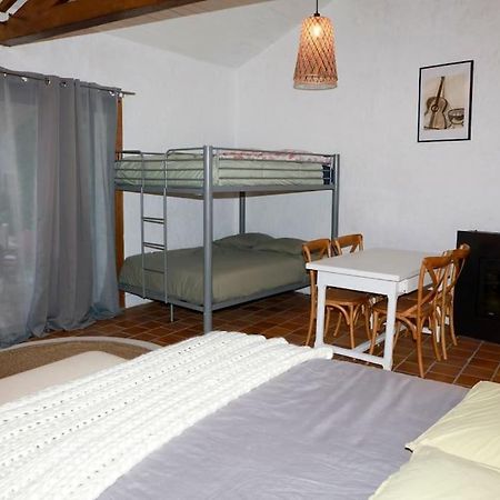 שולה Loft La Perriere, Un Oasis En Pleine Ville מראה חיצוני תמונה