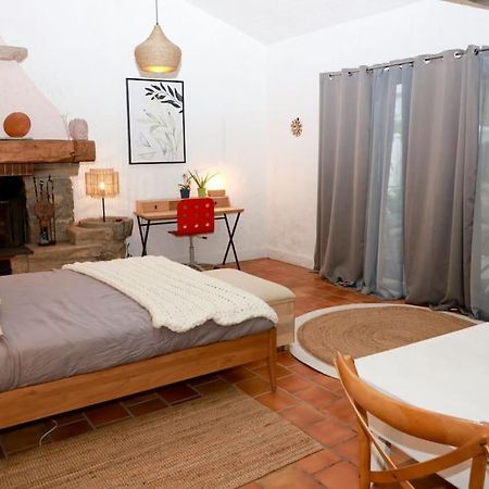 שולה Loft La Perriere, Un Oasis En Pleine Ville מראה חיצוני תמונה
