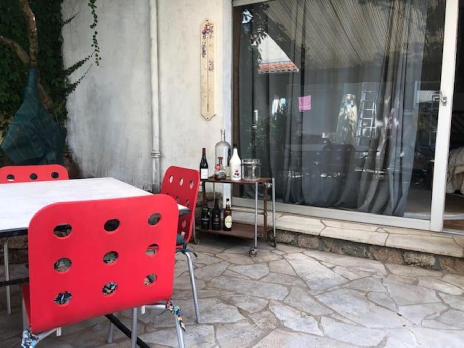 שולה Loft La Perriere, Un Oasis En Pleine Ville מראה חיצוני תמונה